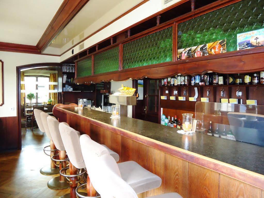 FDH Hotel Koenigsaecker מראה חיצוני תמונה